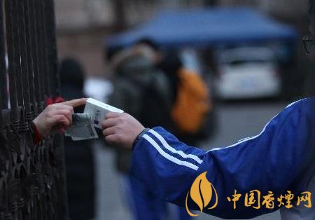 國內(nèi)煙草依賴患者人數(shù)已經(jīng)過億 青少年吸煙率達(dá)到34%!